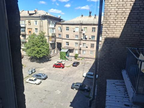 комната по адресу Сталеваров ул., 8