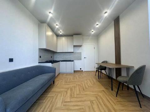 квартира по адресу Степана Бандери ул., 32/1