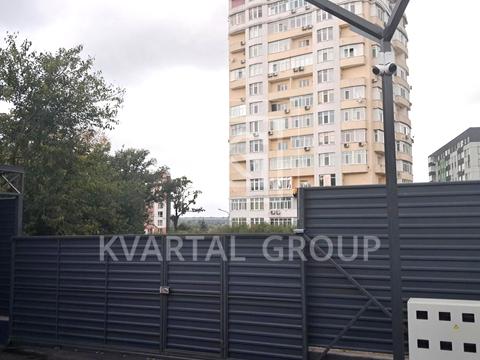 паркомісце за адресою Миколи Сингаївського вул. (Ново-Оскольська), 14-В/1