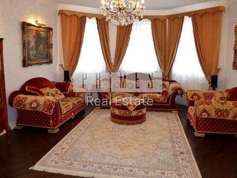 будинок за адресою Столичне шосе