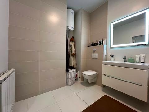 квартира за адресою Дмитрівська вул., 82