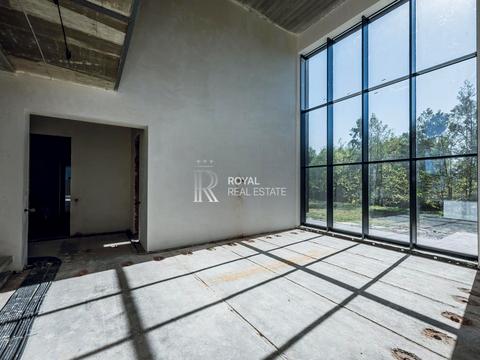 дом по адресу шкільна, 6