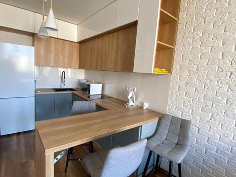 квартира за адресою Дніпровська набережна вул., 16-Г