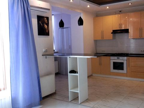 квартира за адресою Таїрова вул., 6