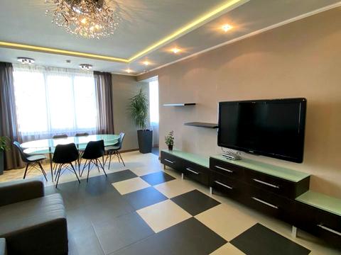 квартира по адресу Днепровская набережная ул., 1-А