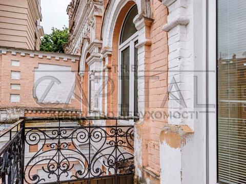 коммерческая по адресу Лютеранская ул., 12