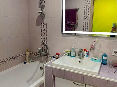 квартира за адресою Жуковського просп., 15