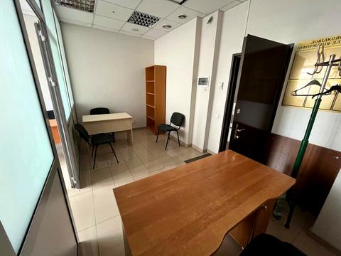 комерційна за адресою Клочківська вул., 111А
