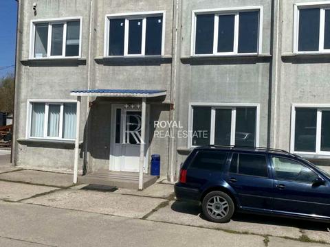 коммерческая по адресу провулок 1 травня, 3