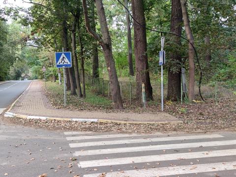 комерційна за адресою Семеніївська, 5-а
