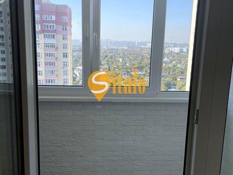 квартира за адресою Софії Русової вул., 1