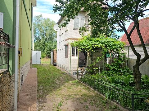 будинок за адресою Переяславська вул.