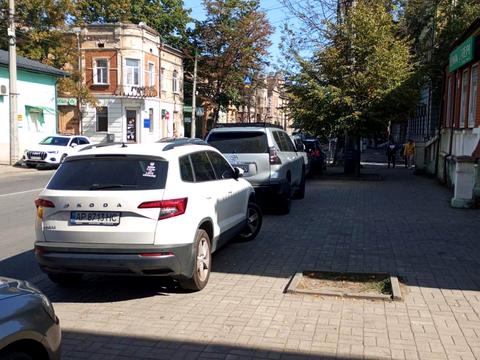 комерційна за адресою Богдана Лепкого вул., 24А