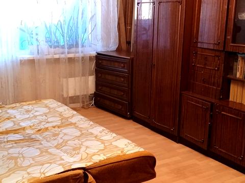 кімната за адресою Ревуцького вул., 4