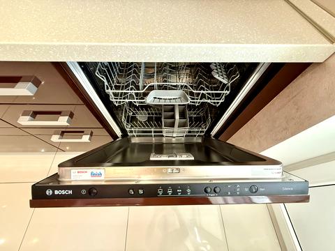 квартира за адресою Дніпровська набережна вул., 26-Б