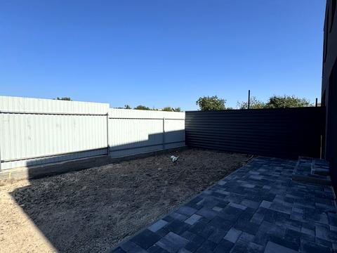 будинок за адресою Віктора Макогона вул.