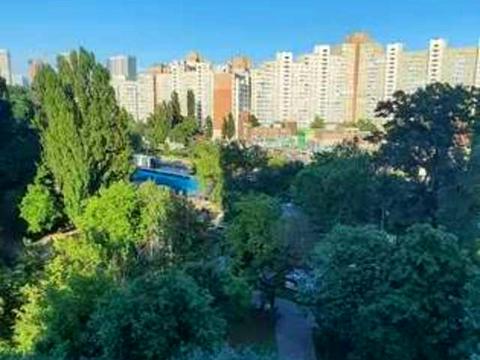 квартира по адресу Академика Глушкова просп., 26