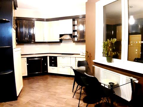 квартира за адресою Дмитрівська вул., 80