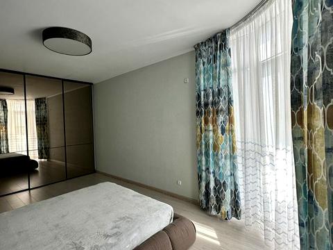 квартира за адресою Володимира Івасюка просп. (Героїв Сталінграду), 8