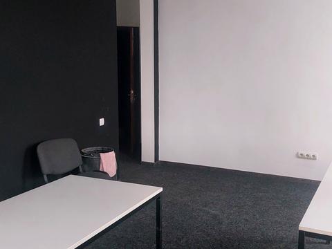 коммерческая по адресу Воскресенська, 2