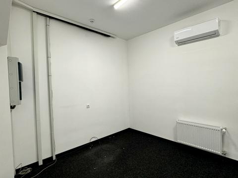 коммерческая по адресу Замковая ул., 20