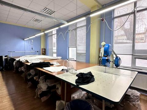 комерційна за адресою Чорновола В'ячеслава, 88