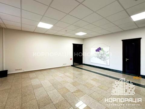 комерційна за адресою Жупанатська, 1