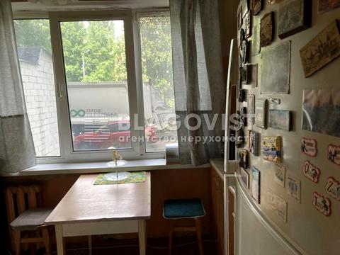 квартира по адресу Леся Курбаса просп., 18