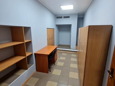 комерційна за адресою Панаса Мирного вул., 9-Б