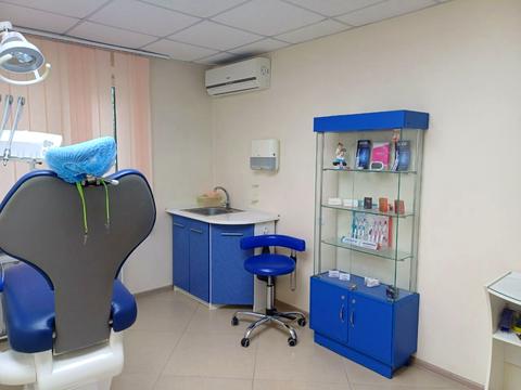 комерційна за адресою Калинова вул., 70