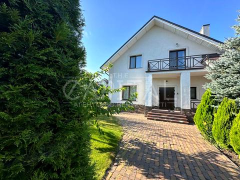 будинок за адресою Космонавтів, 15