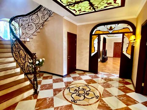 будинок за адресою Лісова