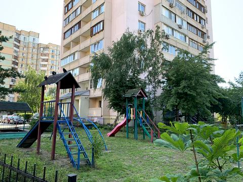 квартира по адресу Ларисы Руденко ул., 21