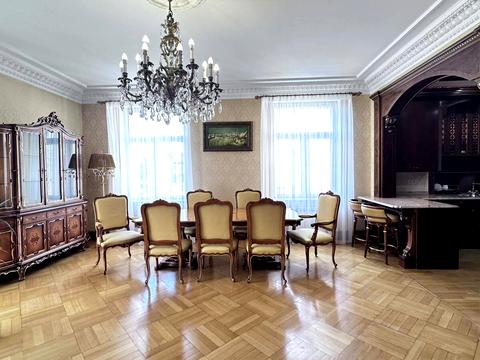 квартира за адресою Пилипа Орлика вул., 6