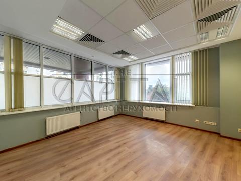 комерційна за адресою Дмитрівська вул., 94