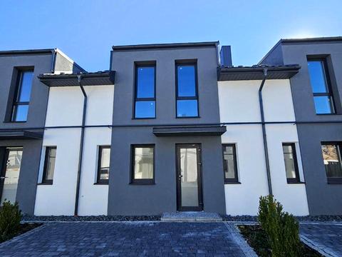 дом по адресу Лунная ул., 1