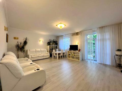 квартира по адресу Лаврская ул. (Январского восстания), 24