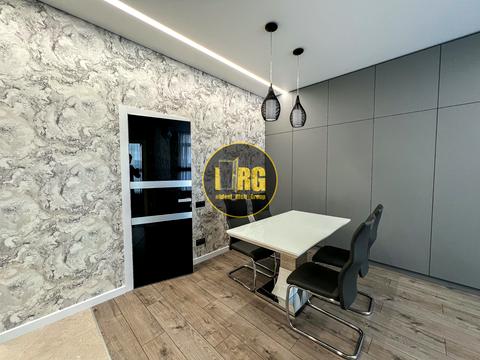 квартира за адресою Київ, Жилянська вул., 68