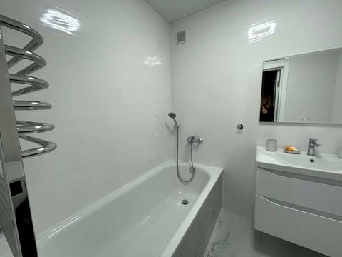квартира за адресою Злуки просп., 47