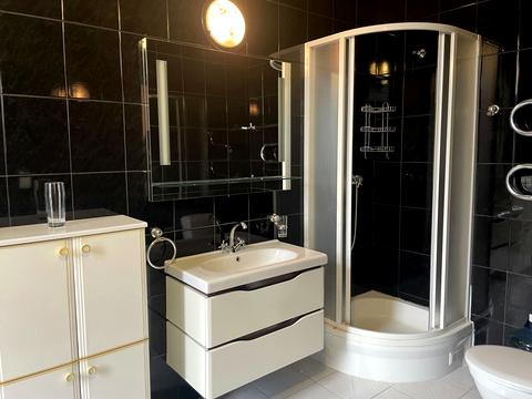 комерційна за адресою Білицька вул., 31