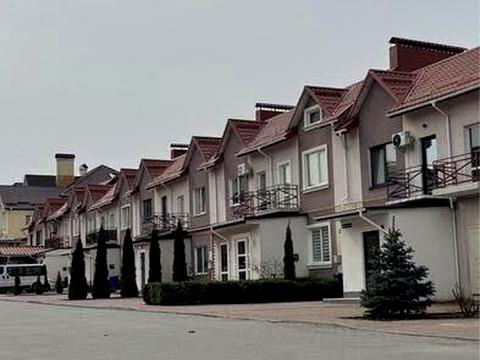 будинок за адресою хмельницьк, 8