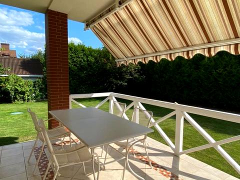 будинок за адресою Леонтовича вул.