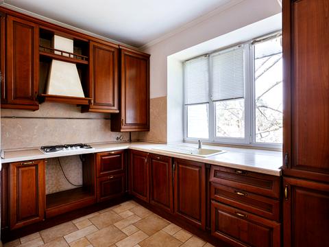 квартира за адресою Українська вул., 65Б
