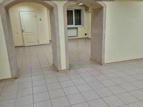 комерційна за адресою Василя Сергієнка вул. (Задніпровська), 48
