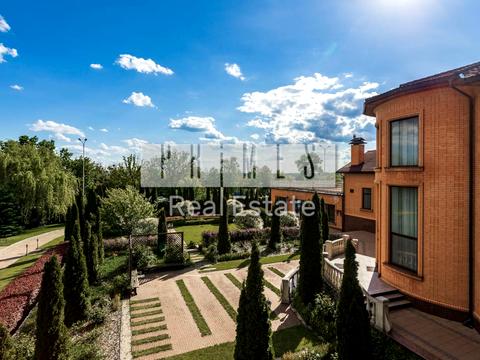 будинок за адресою с. Лісники, Ватутіна пров.
