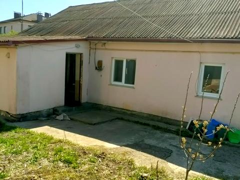 будинок за адресою Центральна вул.