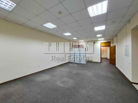 комерційна за адресою Дегтярівська вул., 52б