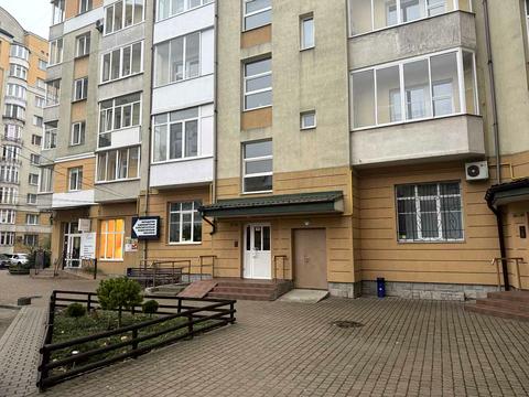 комерційна за адресою Генерала Миколи Юнаківа вул., 9