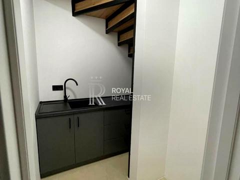 комерційна за адресою Осокорська вул., 2а