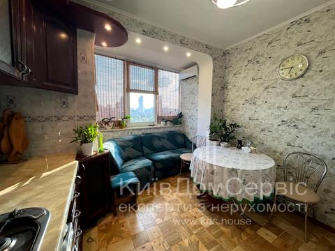 квартира за адресою Амвросія Бучми бульв., 8